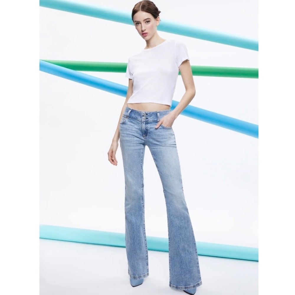 Alice + Olivia NWT Low Rise Bell Bottom Flare Jeans Bay Blue 30 Y2K